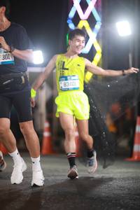 BIB: 3301, 83401
                            <button type="button" onclick="openModal(21313822)" class="btn btn-primary btn-sm float-right btn-popup" data-toggle="modal" data-target=".modal-high-quality">
                        <i class="fas fa-shopping-cart"></i> Add to Cart
                    </button>
                                            <button type="button" onclick="isThisMe(21313822, true)" class="btn btn-success btn-sm float-right btn-popup btn-isme hidden" data-toggle="tooltip" data-placement="bottom" title="นี่คือรูปของคุณใช่ไหม คลิกที่นี่เพื่อเอาเข้าอัลบั้ม">
                        <i class="fas fa-plus"></i> Add to album
                    </button>
                    <button type="button" onclick="isThisMe(21313822, false)" class="btn btn-warning btn-sm float-right btn-popup btn-isnotme hidden">
                        <i class="fas fa-ban"></i> Remove from album
                    </button>